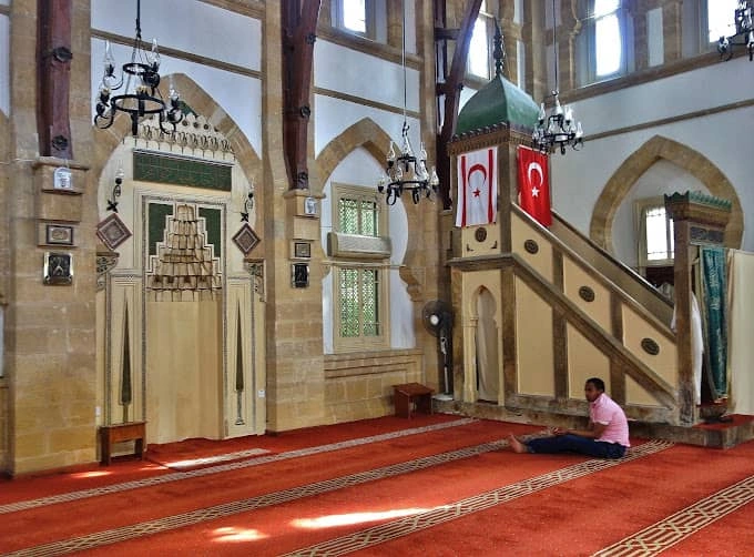 Sarayönü Camii