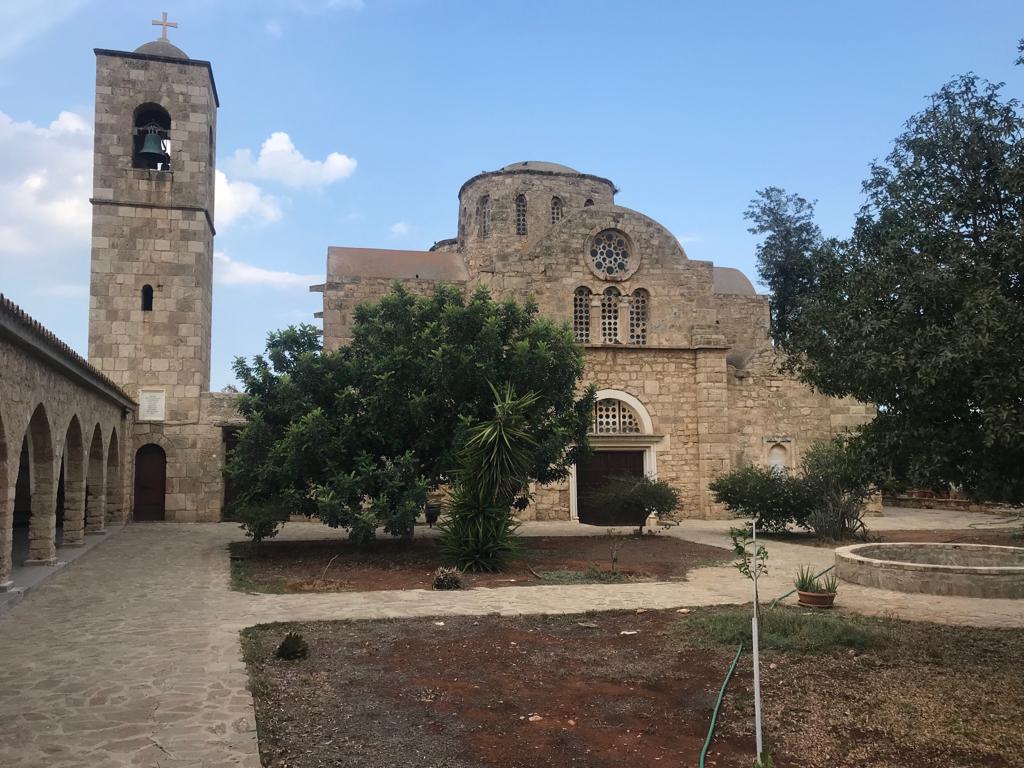 St. Barnabas Manastırı ve Ikon Müzesi